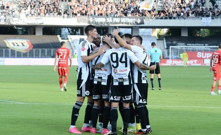 Universitatea Cluj, formula de start pentru duelul cu Dinamo