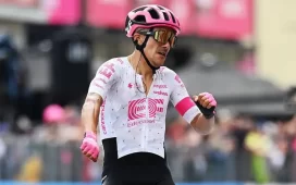 Richard Carapaz câștigă etapa a 11-a din Giro