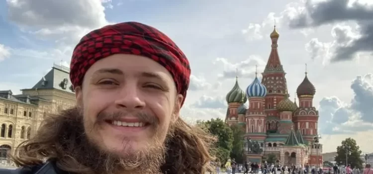 Fiul unui oficial CIA ucis în Ucraina în timp ce lupta pentru Rusia: o poveste de radicalizare și tragedie personală 10 Fiul unui oficial CIA ucis în Ucraina